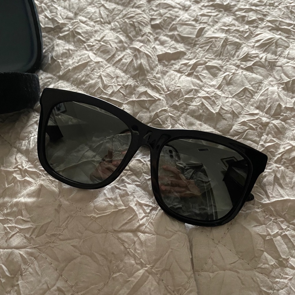 Gucci glasses